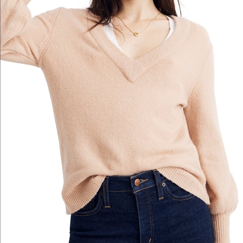 Madewell Dashwood V-Neck Sweater balloon sleeves